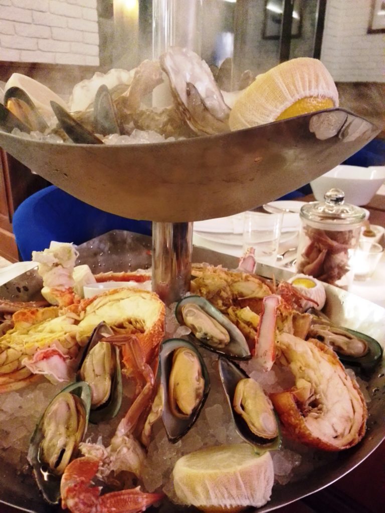 Al Maskar Sheraton Doha Qatar Eating Seafood 7 Qatar Eating