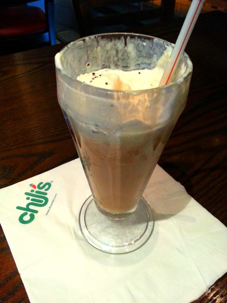 Chillis Ezdan Mall Doha Food Qatar Eating  Chocolate Milkshake