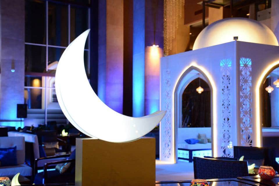 Grand-Hyatt-Doha-Qatar-Eating-Ramadan-Tent-Ramadanak