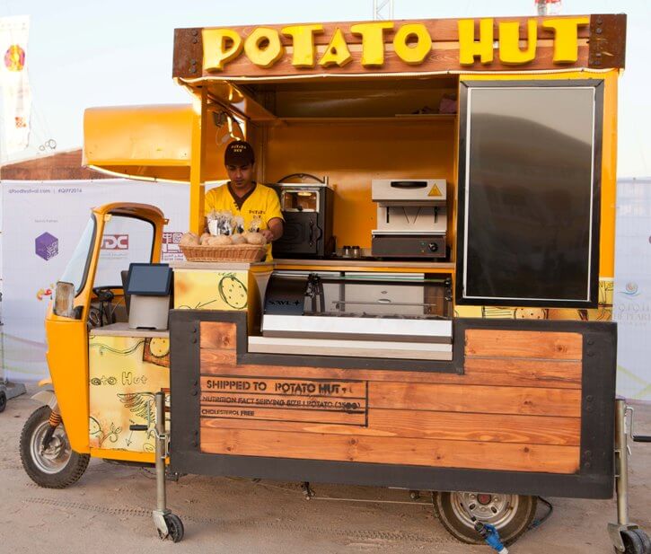 QIFF-Pearl-Qatar-Beach-Popup-Qatar-Food-Festival-Qatar-Eating-Food-Truck-Potato-Hut