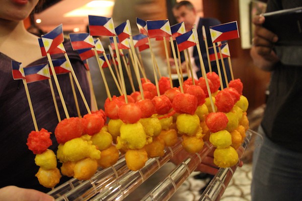 filipino-food-doha-qatar-fish-balls-street-food-philippines
