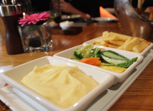 prime-unlimited-ribeye-steak-doha-qatar-vegetables-chips-mashed-potato