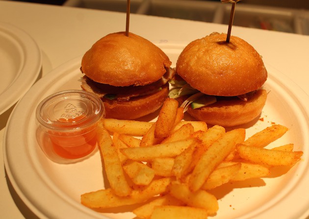 chinese-festival-mia-park-qatar-doha-shangrila-peking-sliders