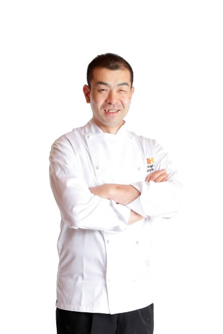 Crowne-Plaza-Doha-Qatar-Eating-Chef-Takagi Kazuo
